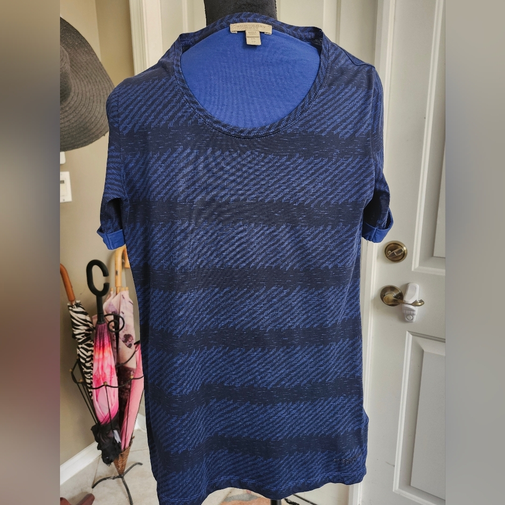 ‼️BURBERRY ‼️Short Sleeve T-shirt in Blue Printed Size XS